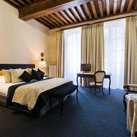 Hotel Hob Montespan Talleyrand Bourbon-lʼArchambault Esterno foto