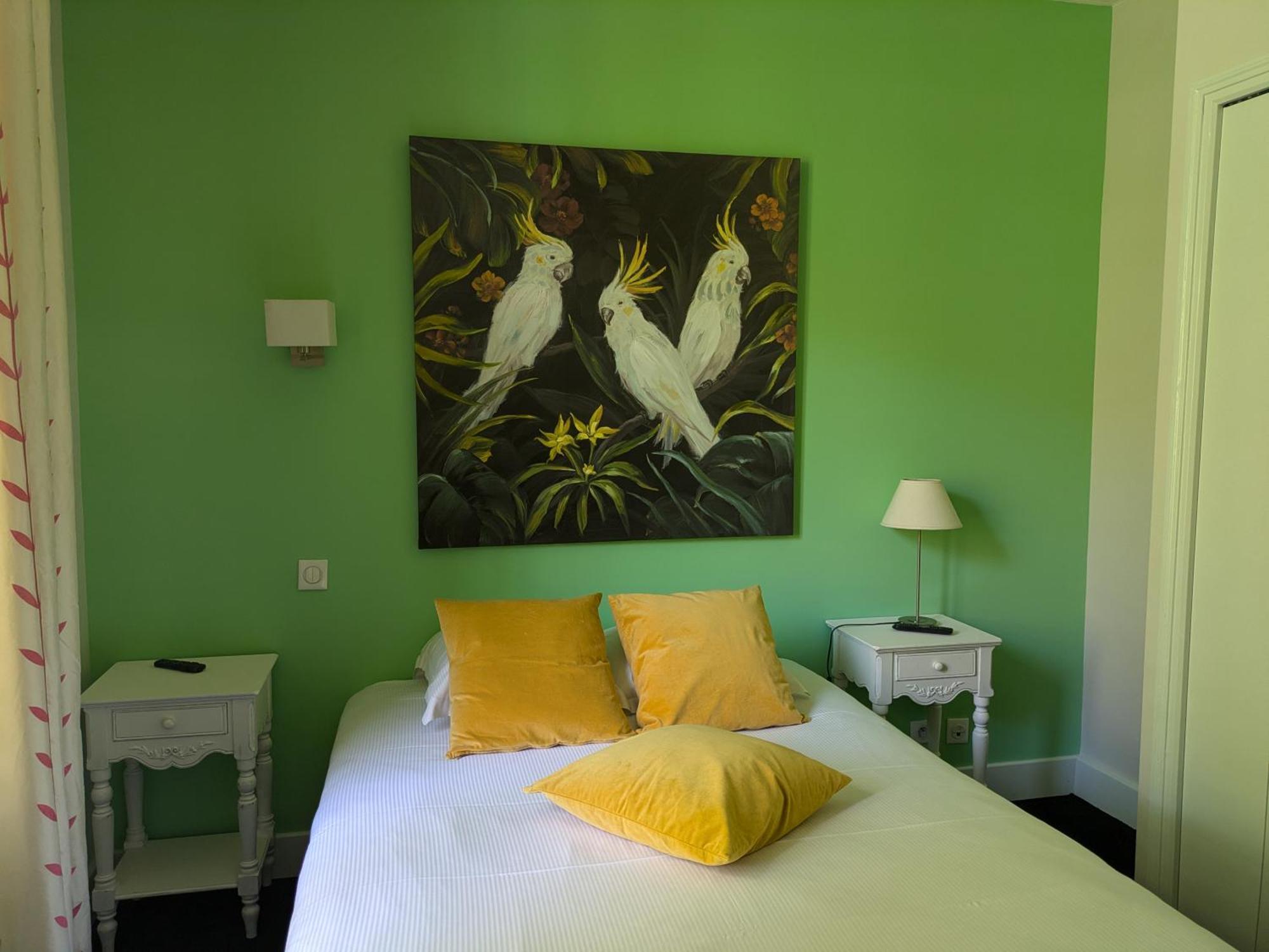 Hotel Hob Montespan Talleyrand Bourbon-lʼArchambault Esterno foto