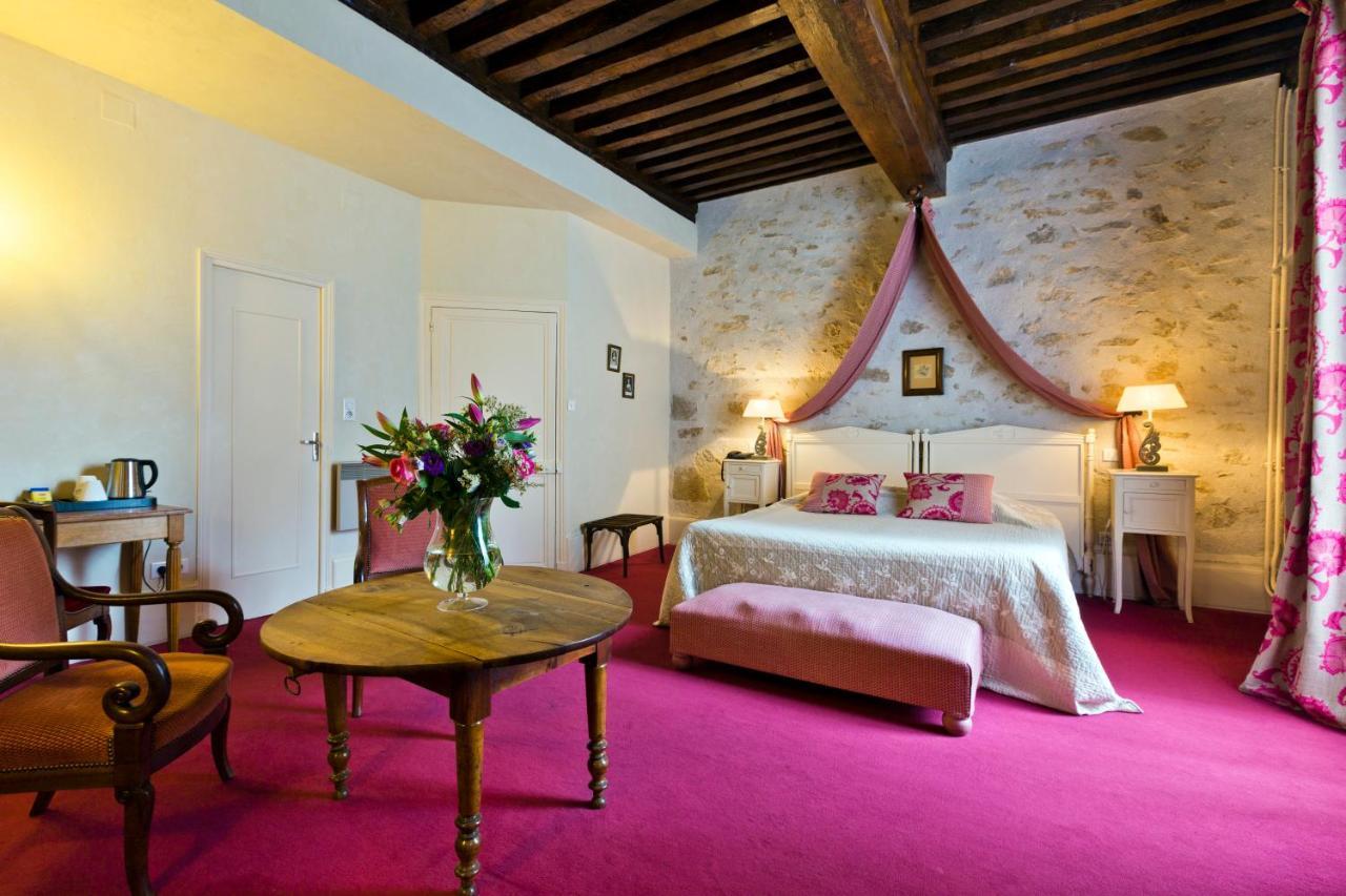 Hotel Hob Montespan Talleyrand Bourbon-lʼArchambault Esterno foto