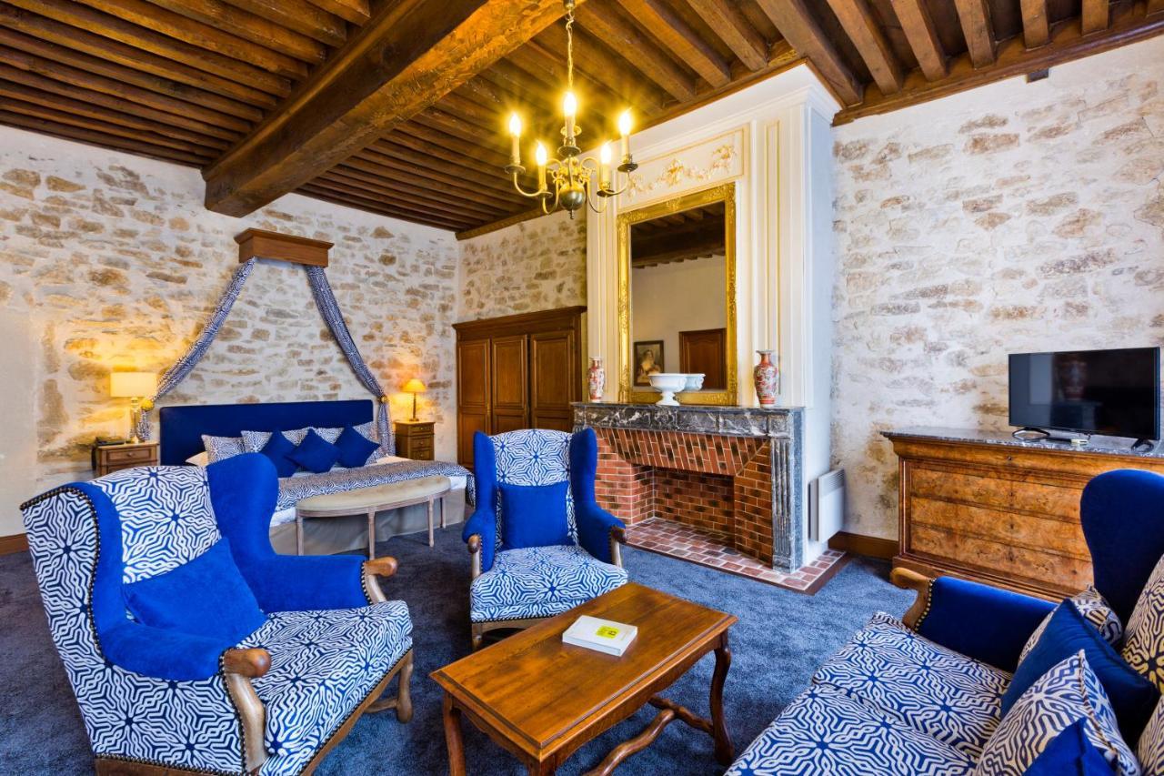 Hotel Hob Montespan Talleyrand Bourbon-lʼArchambault Esterno foto